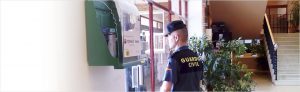 Lee más sobre el artículo Un desfibrilador de España Salud ubicado en la Guardia Civil de Torrevieja salva la vida a un ciudadano