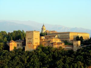 Lee más sobre el artículo La Asociación España Salud y Philips ponen en marcha una iniciativa solidaria en Twitter destinada a completar la cardioprotección de La Alhambra