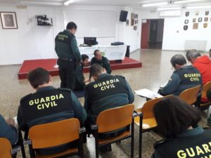 Lee más sobre el artículo Se completa la formación en soporte vital básico (SVB) de 100 guardias civiles de Cataluña