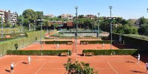 Lee más sobre el artículo España Salud cardioprotege el 69 Trofeo Conde de Godó de tenis en el RCT Barcelona